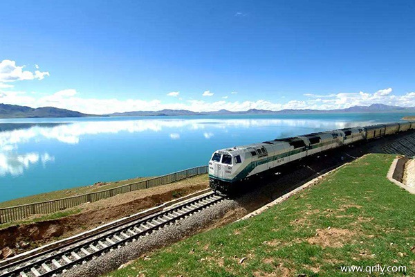 火車(chē)風(fēng)景