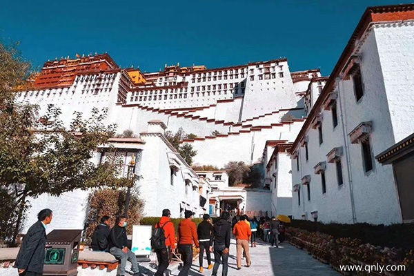 去拉薩旅游一次要多少錢