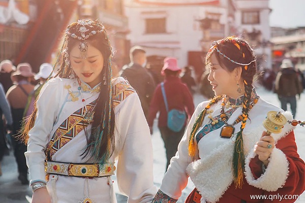 去西藏旅游玩幾天合適
