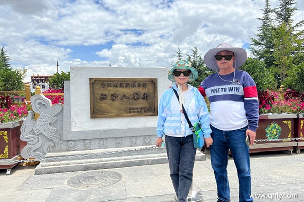 一家五口去西藏旅游要多少錢