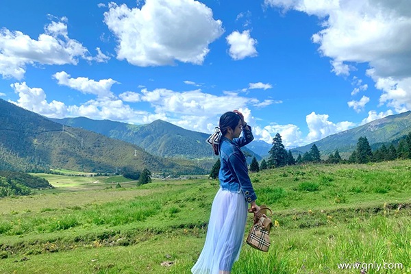 和好朋友去西藏旅游費(fèi)用貴嗎多少錢