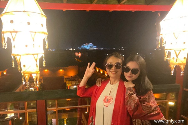 一家三口去西藏旅游大概多少錢