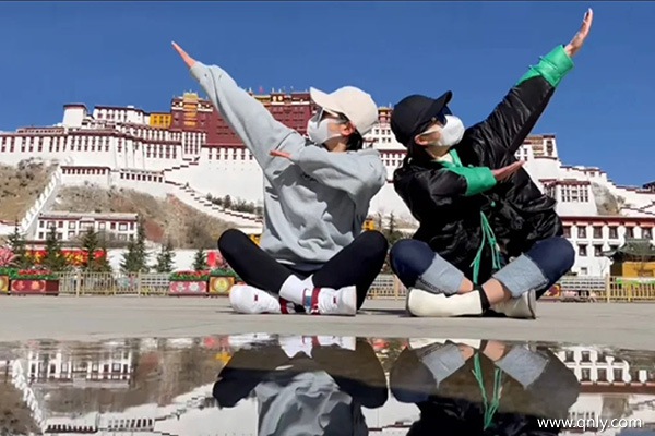 去西藏跟團(tuán)游貴嗎