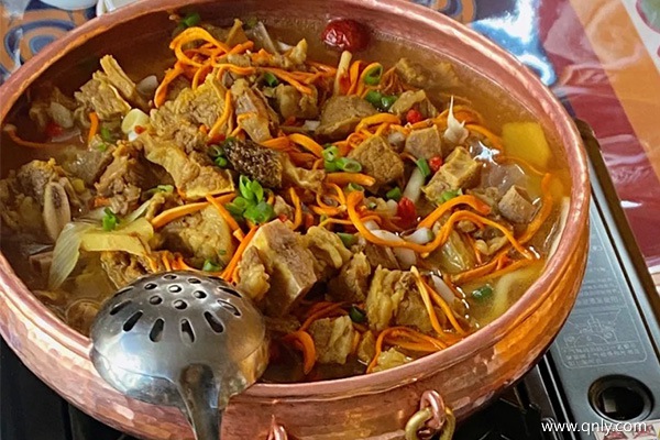 南寧到西藏跟團(tuán)游七天多少錢